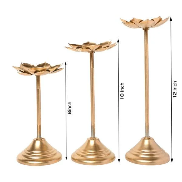 Candle Holder Decorative Candle Stand for Home Décor Wedding & Events Rustic and Elegant Design Ideal for Christmas and Diwali Décor Metal Lotus Candle
