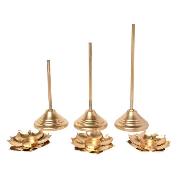 Candle Holder Decorative Candle Stand for Home Décor Wedding & Events Rustic and Elegant Design Ideal for Christmas and Diwali Décor Metal Lotus Candle